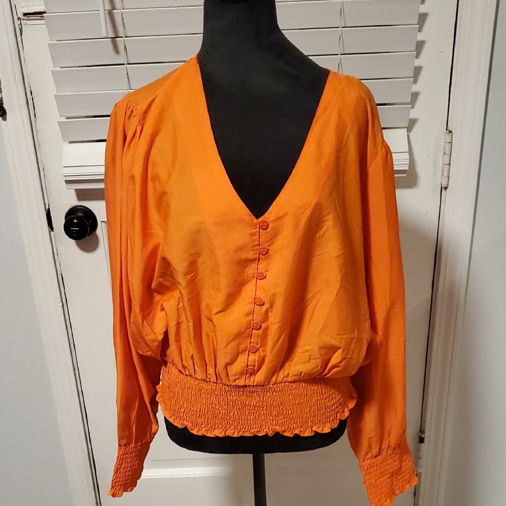 Rouge Orange V-Neck Women's Crop Top